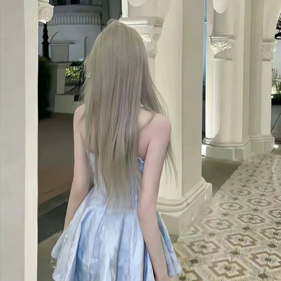 重生黑月光，大小姐她专治不服